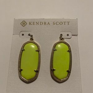 Kendra Scott Elle Earrings NWOT